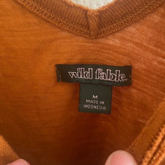 WILD-FABLE CROP TOP - Picture 3 of 4